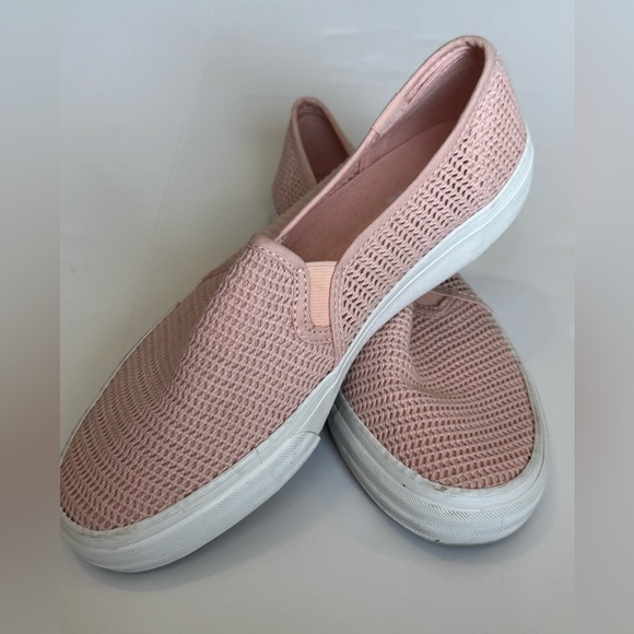 Keds pink slip ons. Size 5.5 - Picture 2 of 9